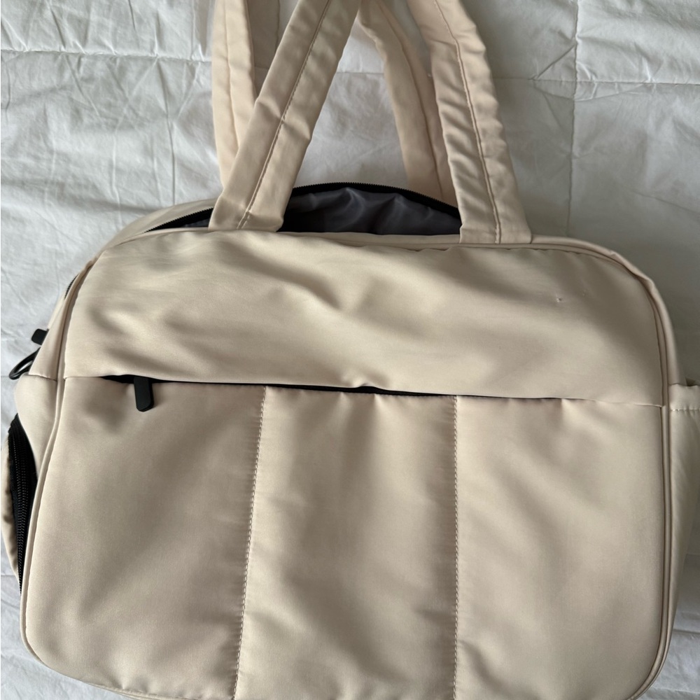 Travel duffel